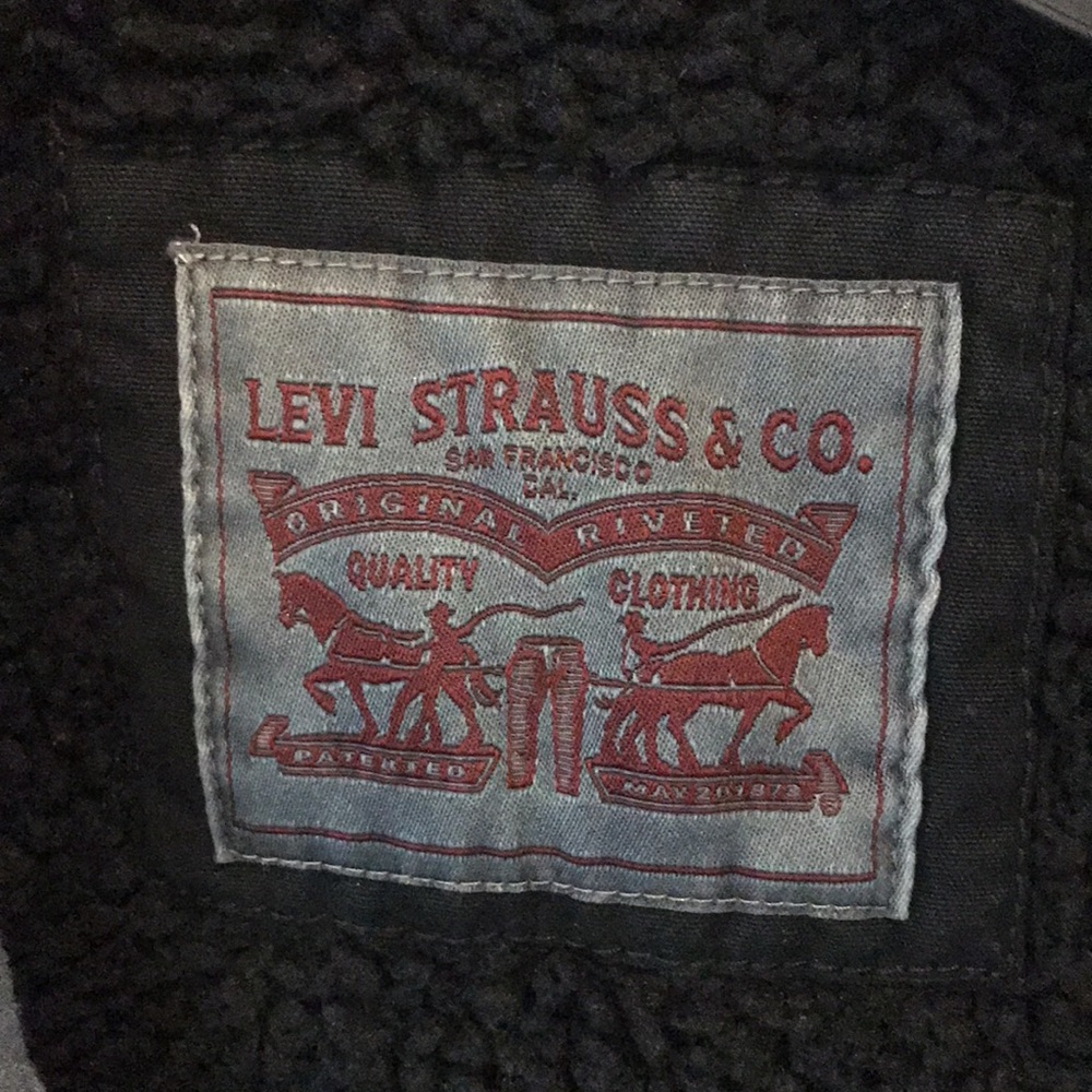 Levi’s jacket - Picture 2 of 10